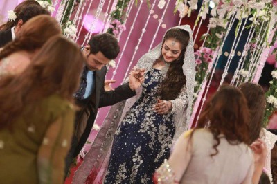Ahmed Hassan and Nosheen Ibrahim Valima Pictures Ahmed Hassan and Nosheen Ibrahim Valima Pictures