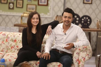 Nousheen and Ahmad In GMP With Their Son After Their Fake Wedding Nousheen and Ahmad In GMP With Their Son After Their Fake Wedding