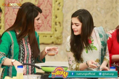 Fatima Effendi with Her Mother and Sister in Morning Show ‘Satrungi’ Fatima Effendi with Her Mother and Sister in Morning Show ‘Satrungi’