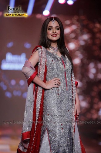 Sumbul Iqbal at Bridal Couture Week Sumbul Iqbal at Bridal Couture Week