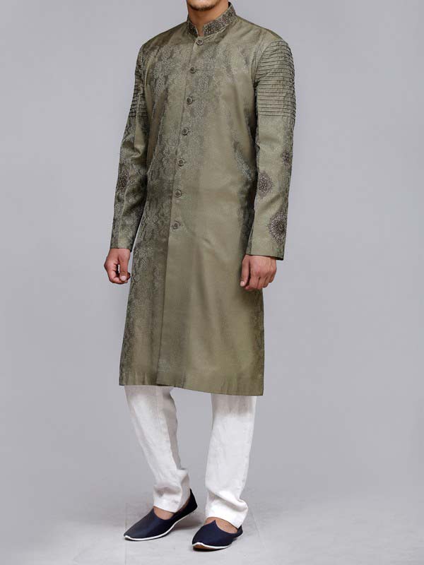 Latest European Fashion Trends Latest European Fashion Trends
