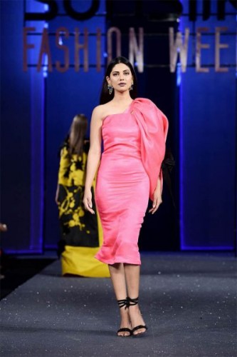 Sana Safinaz Chateau Marmont Collection at PSFW17 Sana Safinaz Chateau Marmont Collection at PSFW17