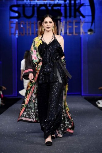 Sana Safinaz Chateau Marmont Collection at PSFW17 Sana Safinaz Chateau Marmont Collection at PSFW17