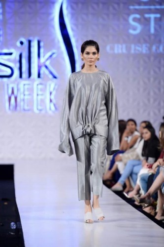Sania Maskatiya Cruise Collection at PFDC 2017 Sania Maskatiya Cruise Collection at PFDC 2017