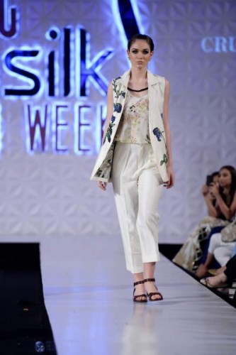 Sania Maskatiya Cruise Collection at PFDC 2017 Sania Maskatiya Cruise Collection at PFDC 2017