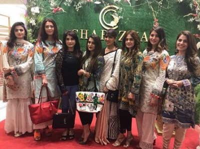 Celebrities at the Charizma Store’s launch Celebrities at the Charizma Store’s launch