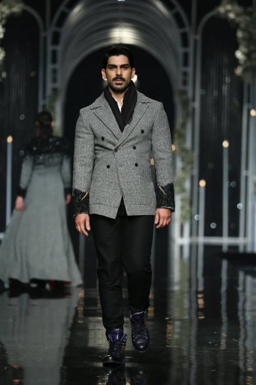 HSY formal collection9