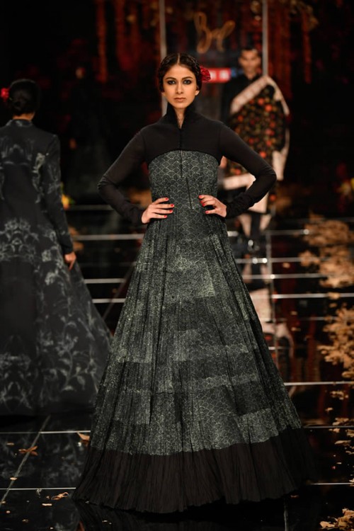 Rohit Bal Lakme2