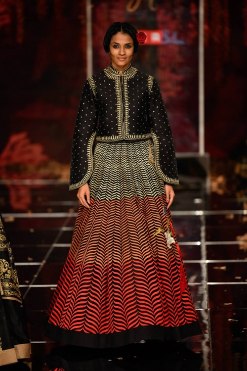 Rohit Bal Lakme4