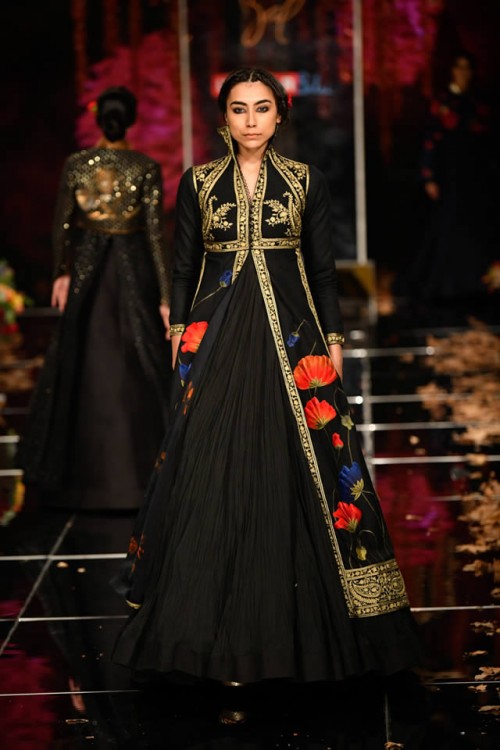 Rohit Bal Lakme7