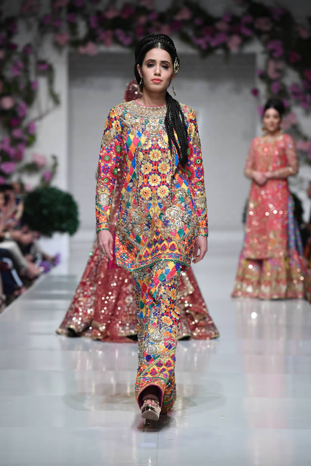 nomi ansari formal wear
