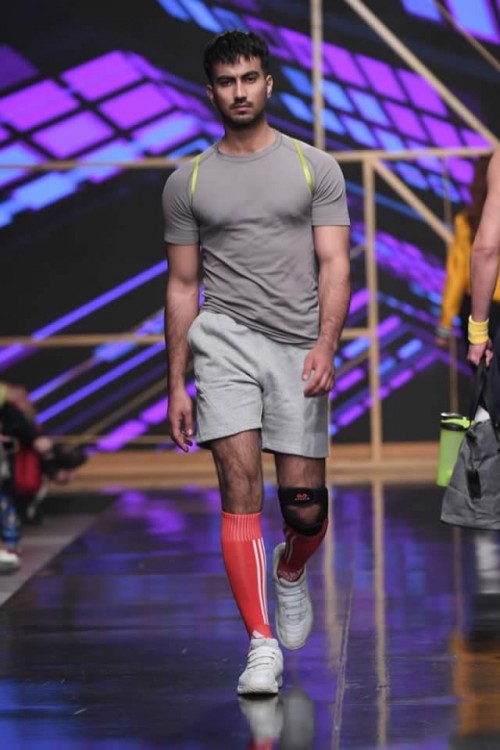 Nomi Ansari Sportswear Images