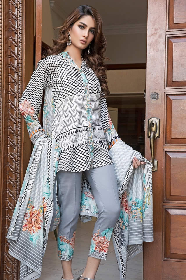 lawn gown style